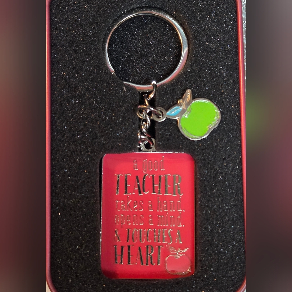2018 Christan Art Gifts New #1 Teacher Keyring In Tin Corinthians 16:14